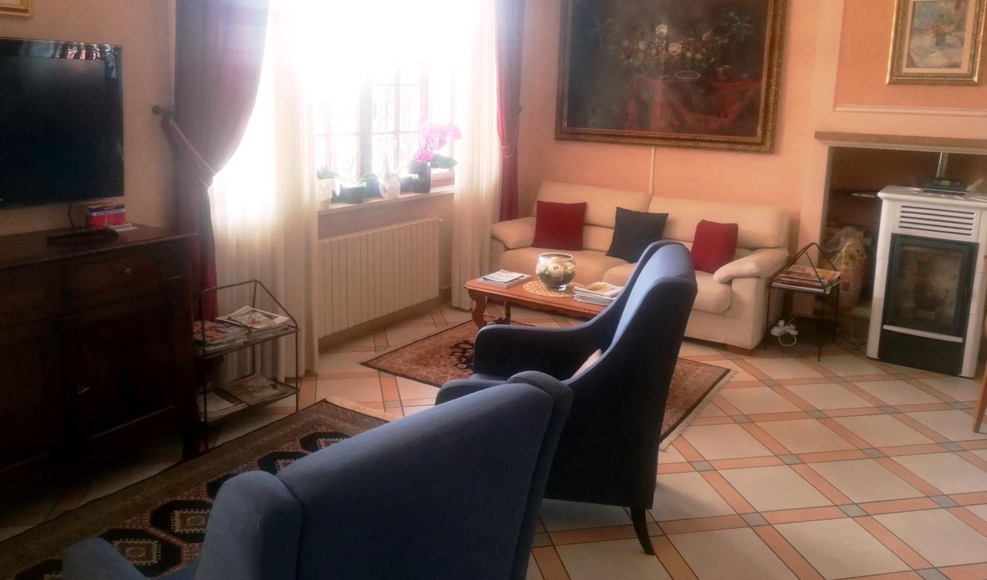 Ristorante Albergo San Michele Ome Buitenkant foto